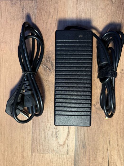 Zasilacz do notebooka Whitenergy 120W 19V 6,3A
