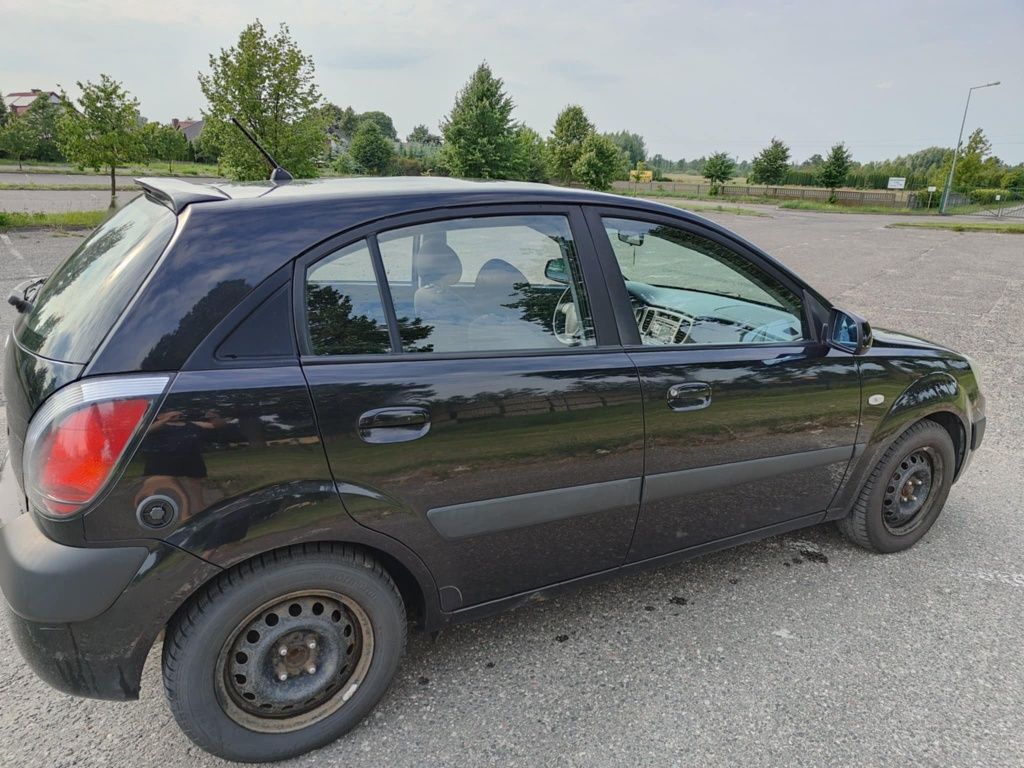 Sprzedam KIA Rio 2007 r.