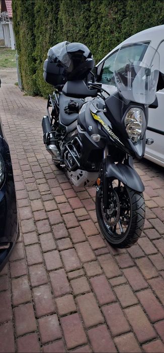 Suzuki V-STROM Suzuki vstrom dl650 salon Polska faktura vat 23% stan bdb.