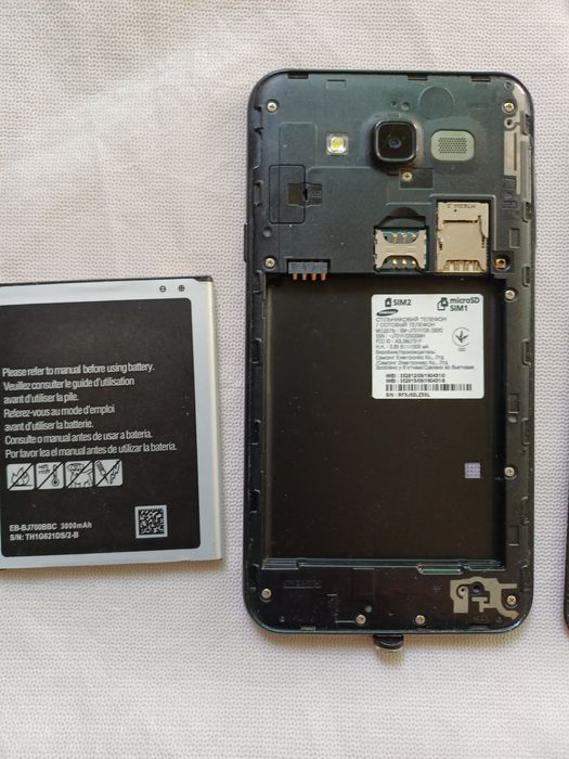 Телефон Samsung Galaxy j7 Neo, смартфон