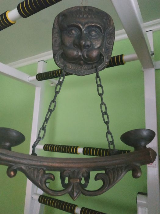 Підсвічник підвісний.