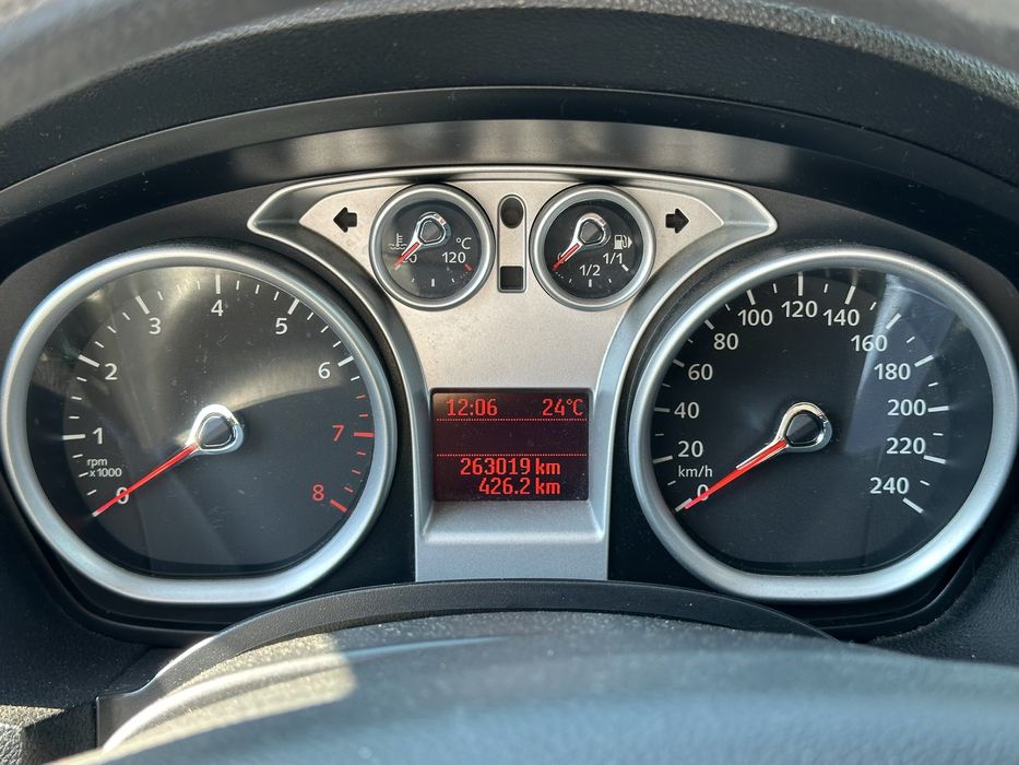 Автомобіль Ford C-Max 2007