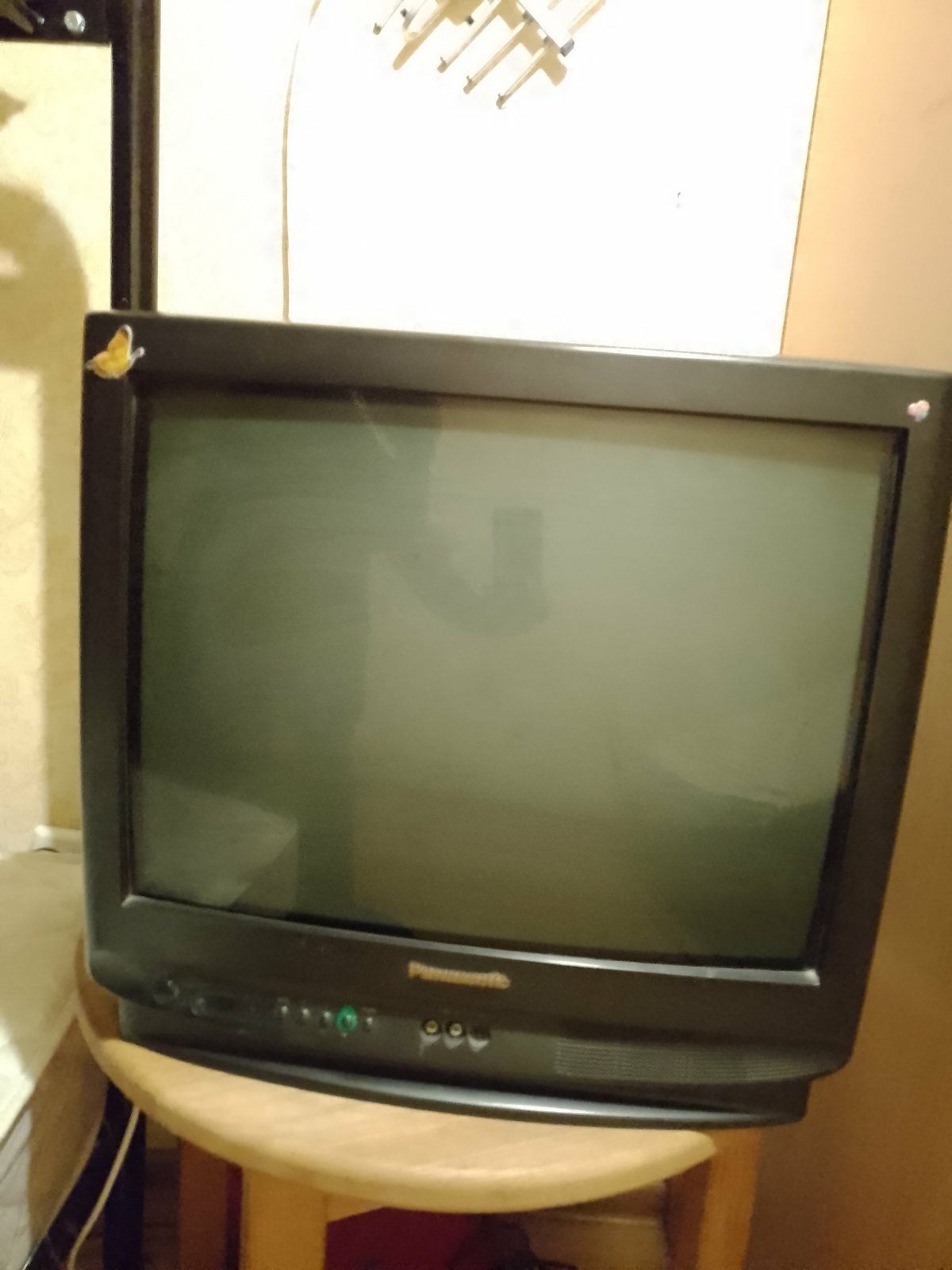 Телевизор  продам