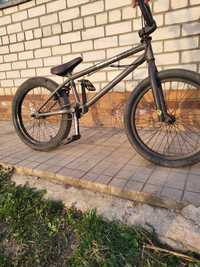 Продам BMX  в хорошем состоянии