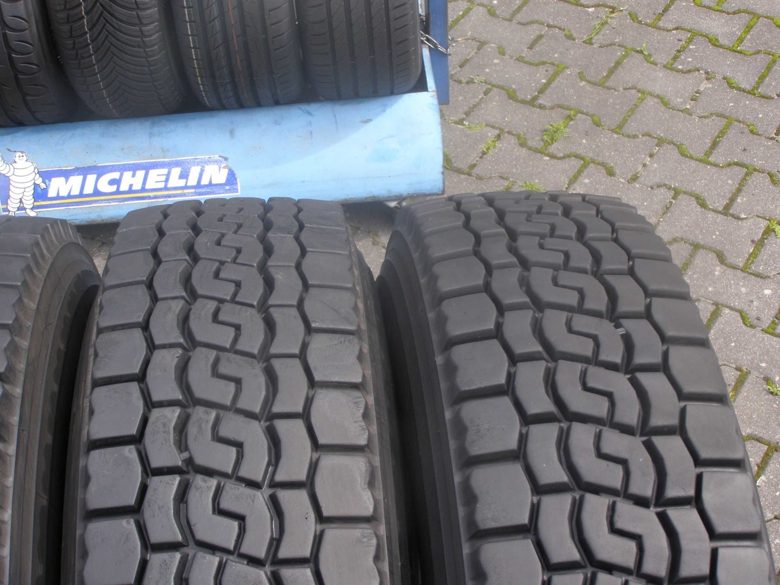 275/80/22.5 Bridgestone V-SteeL 4szt