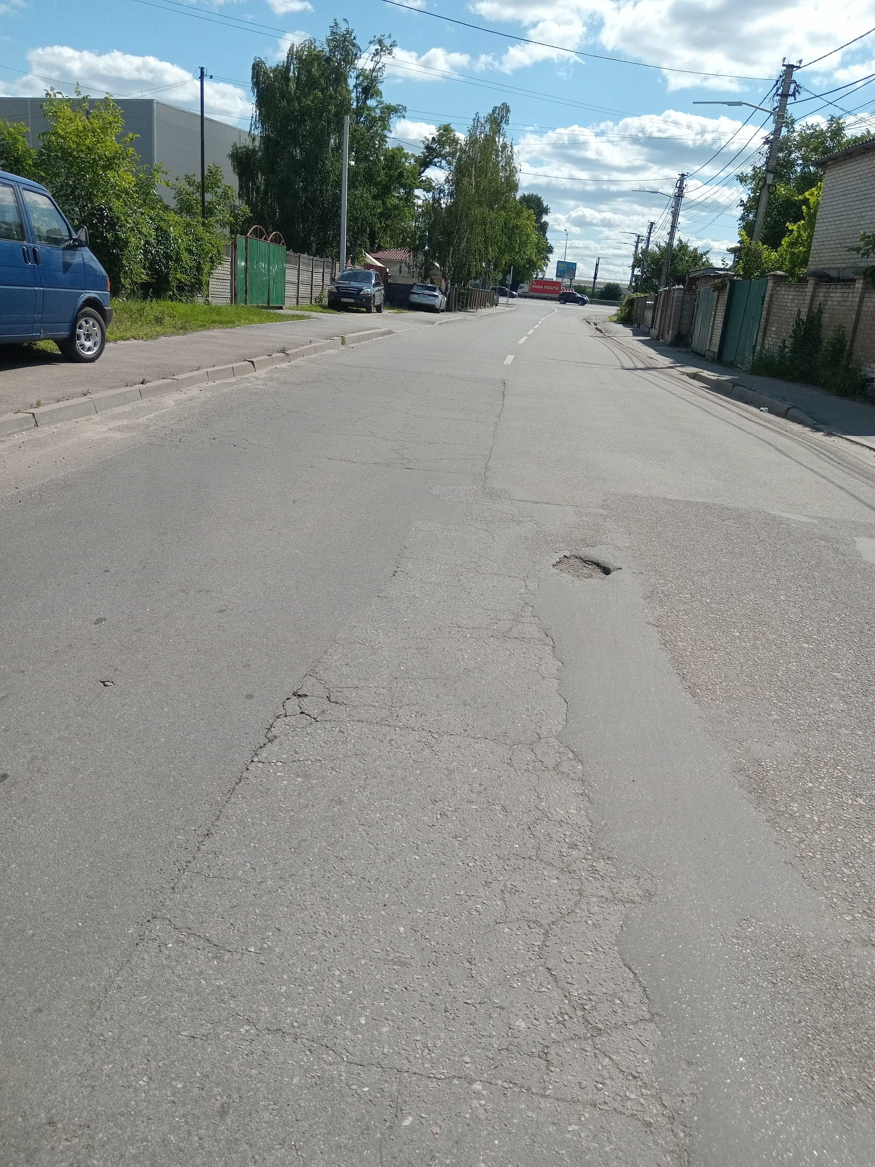 Продам будинок - таун у місті Києві, супер бюджетний! 194 м2