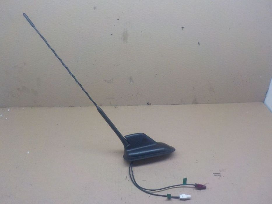 SKODA SUPERB II ANTENA DACHOWA