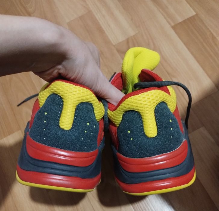 Продам кросівки, розмір 43