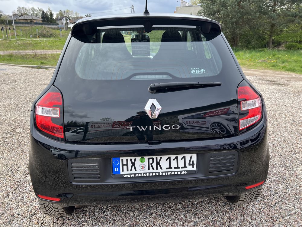 RENAULT Twingo 1,0 70KM Rok 2015 klima BEZWYPADKOWY 5-Drzwi NIEMCY