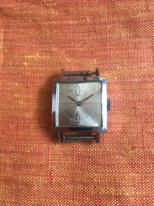 Годинник наручний "Луч"