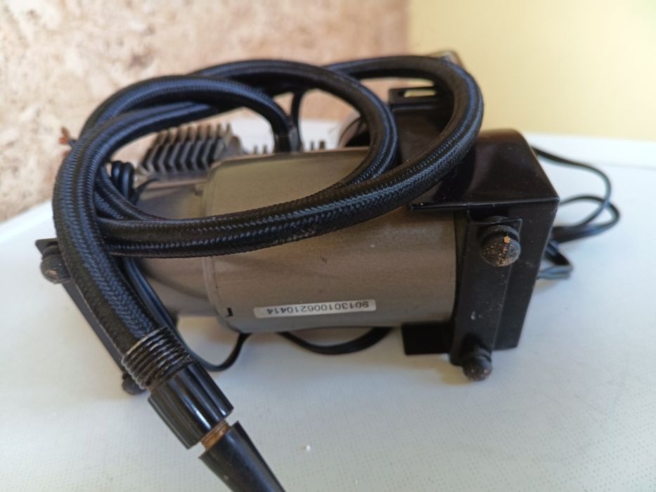 Автокомпрессор Uragan 7 Атм 37 л/хв12 В