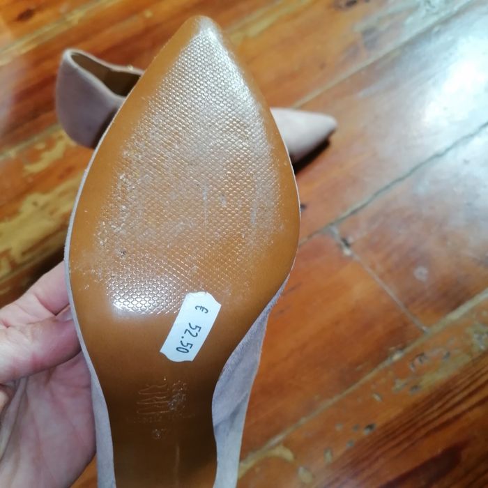 Sapato stiletto tam 37