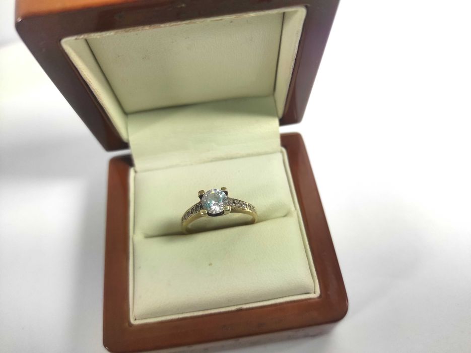 Uroczy PIERŚCIONEK Z CYRKONIAMI PR333 R17 Loombard Lubawa Lombard