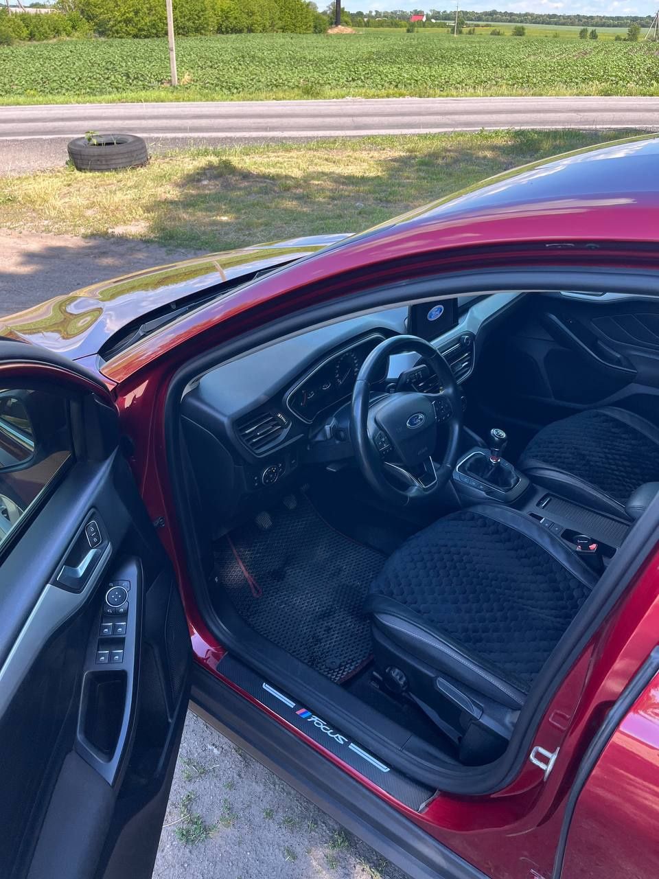 Продам Ford focus