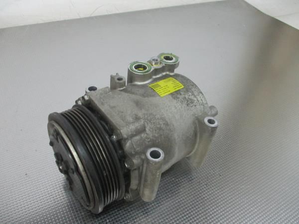 Compressor AC FORD Fiesta VI (CB1, CCN)