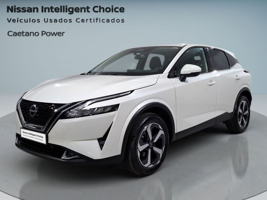 Nissan Qashqai 1.3 DIG-T N-Connecta LED Xtronic