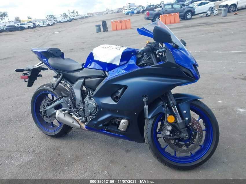 Yamaha YZFR7 2022