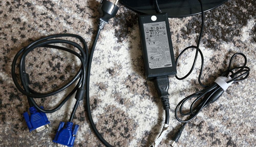 Монітор Samsung SyncMaster P2270 22 дюйми