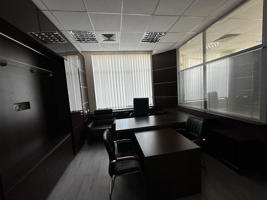 Оренда офісу з меблями, 240 метрів, дмитрівська 75, лукьянівка