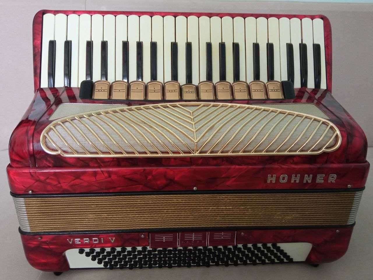 Акордеон Hohner Verdi V