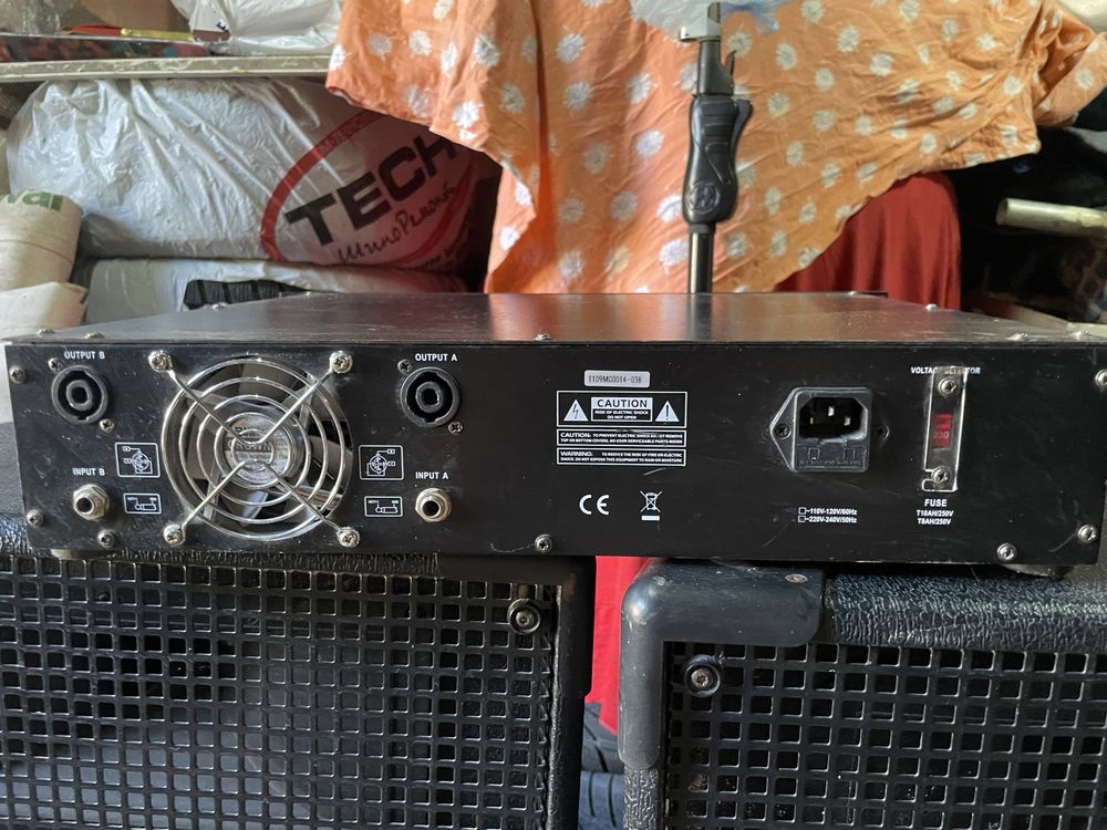 підсилювач потужності Soundking AA600J