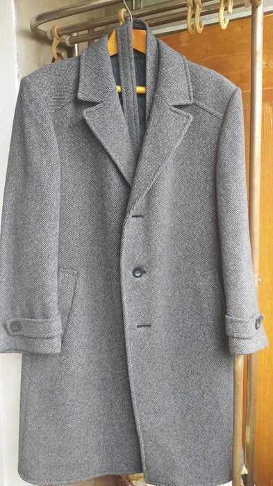 Пальто чоловіче утеплене б/в