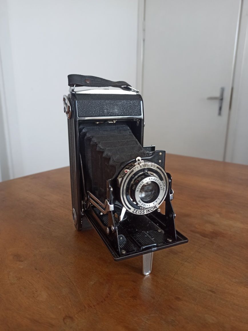 Aparat Zeiss icon z lat 40-tych