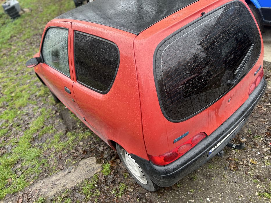 Seicento 900 z hakiem wazne oplaty