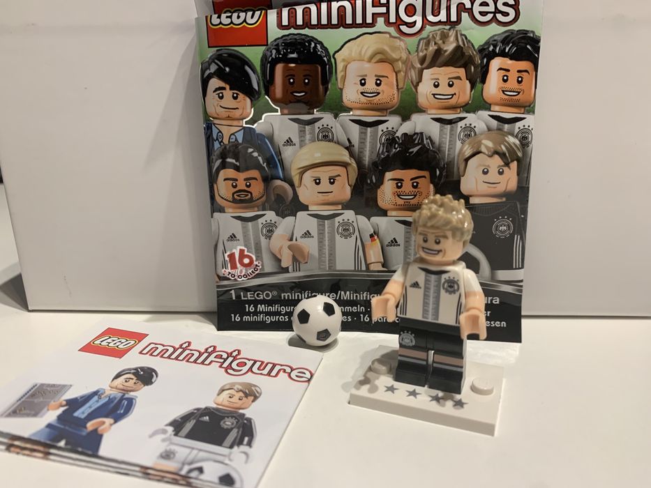Lego DFB minifigurka Muller 13