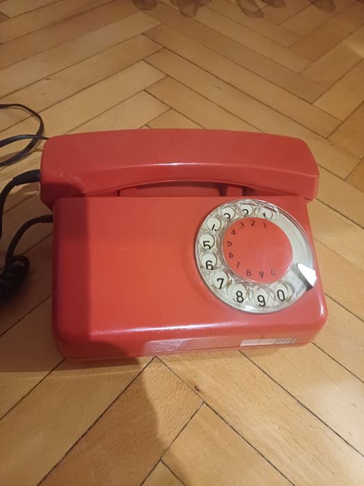 Telefon stacjonarny z Prl.