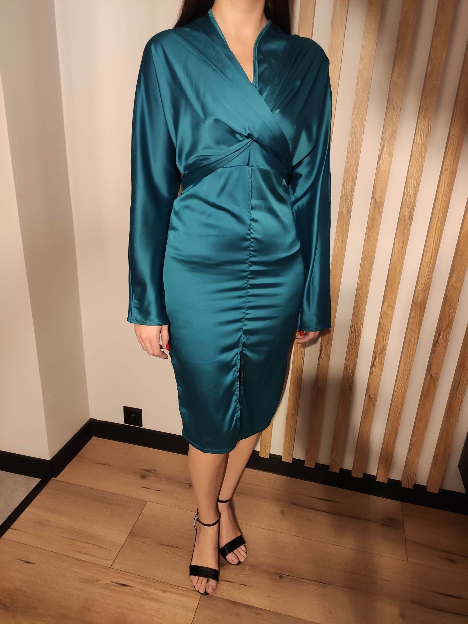 Sukienka niebieska morska nowa Femme Luxe L M wieczorowa elegancka