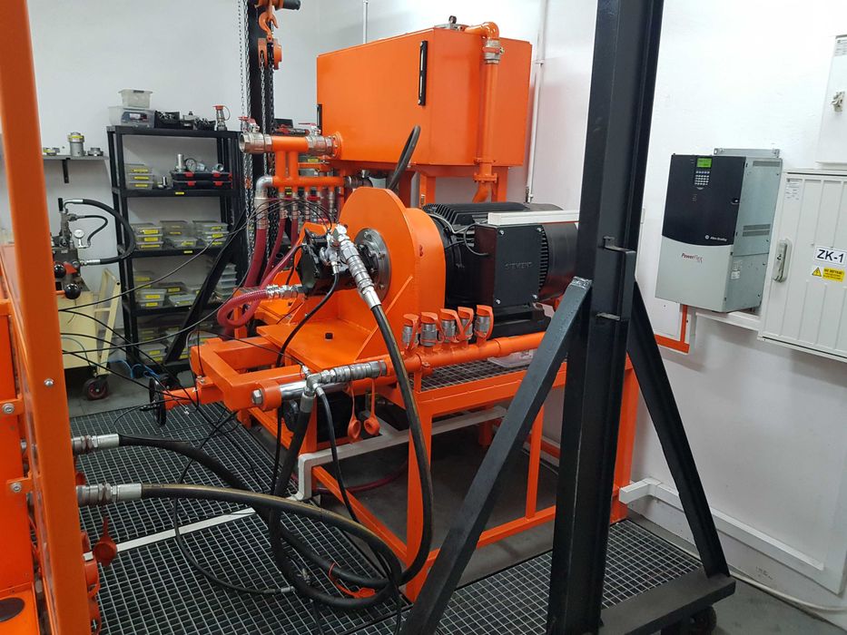 Stanowisko testowe do sprawdzania pomp hydraulicznych 420 bar  55 KW