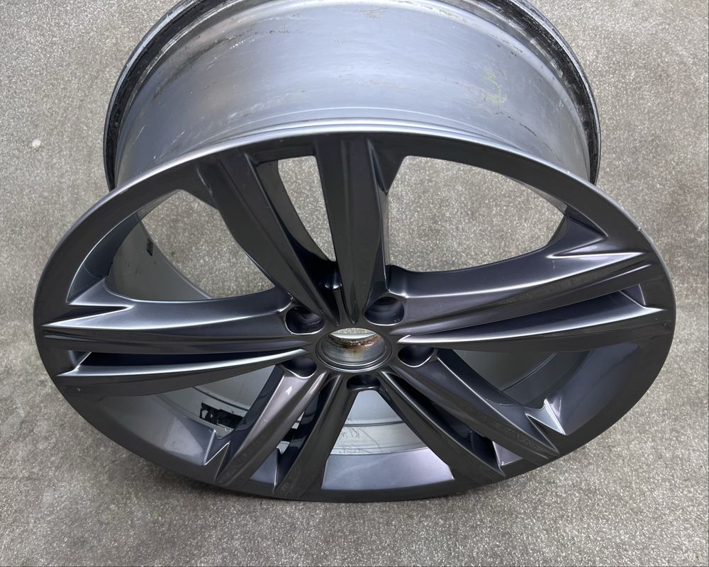 Диск 1шт R18 5 112 et40 J8 Оригінал VW Arteon Passat B8 tiguan Sebring
