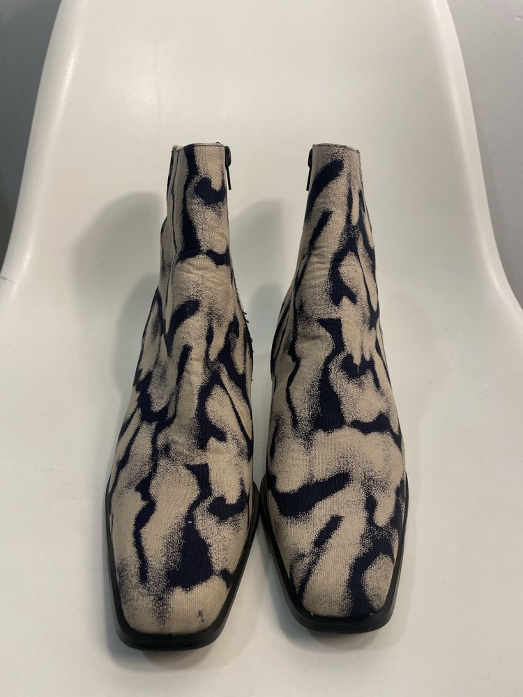 Botas tamanho 39