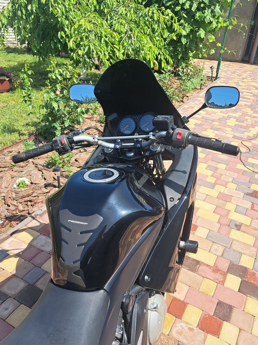 Продам Kawasaki er-6f 2007 года