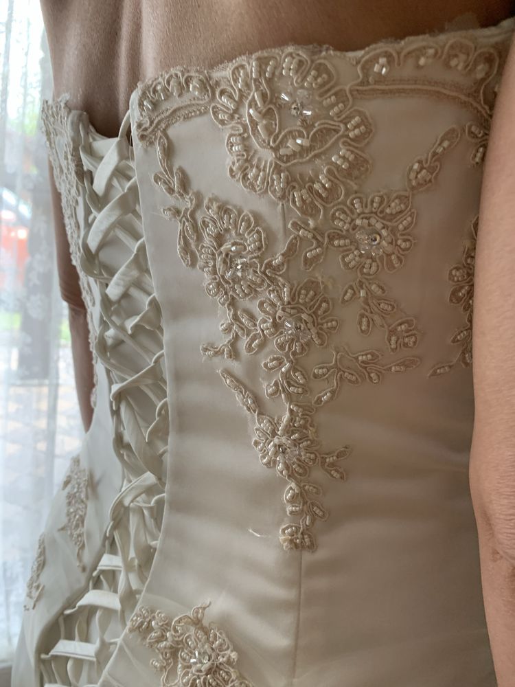 Suknia ślubna Maggie Soterro Couture