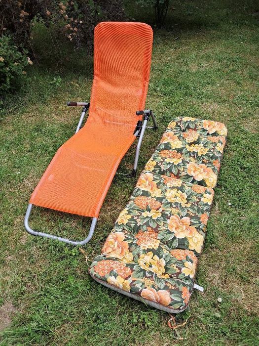 Wygodna leżanka ogrodowa/plażowa lub na taras/balkon
