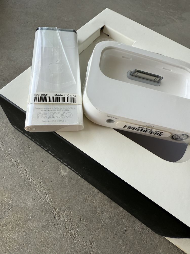 Dock Station Apple para Ipod +kit de conecção Video Original