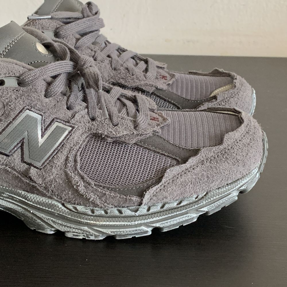 Buty sportowe new balance 2002r phantom