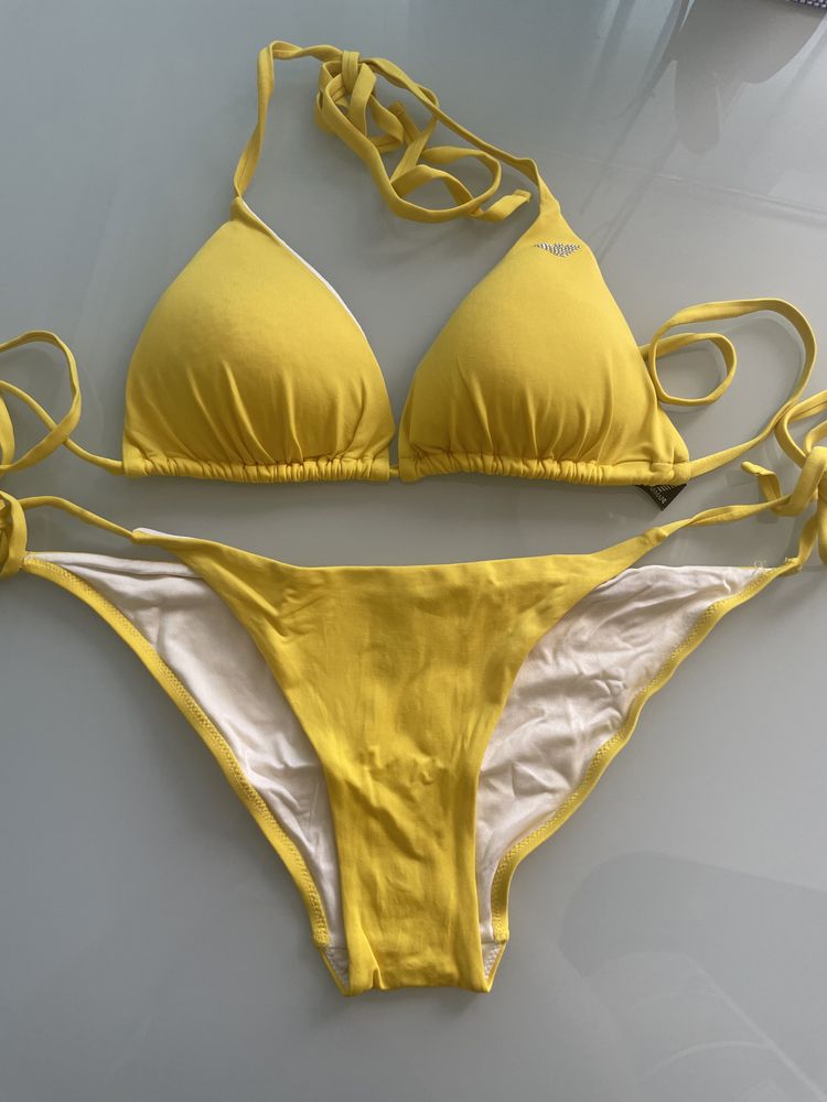 Продам купальник Armani оригинал женский раздельный