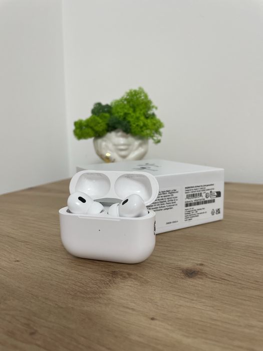 Нові AirPods Pro 2 Generation з активним Шумоподавленням! + Чохол