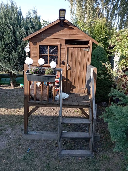 domek dla dziecka drewniany stan dobry