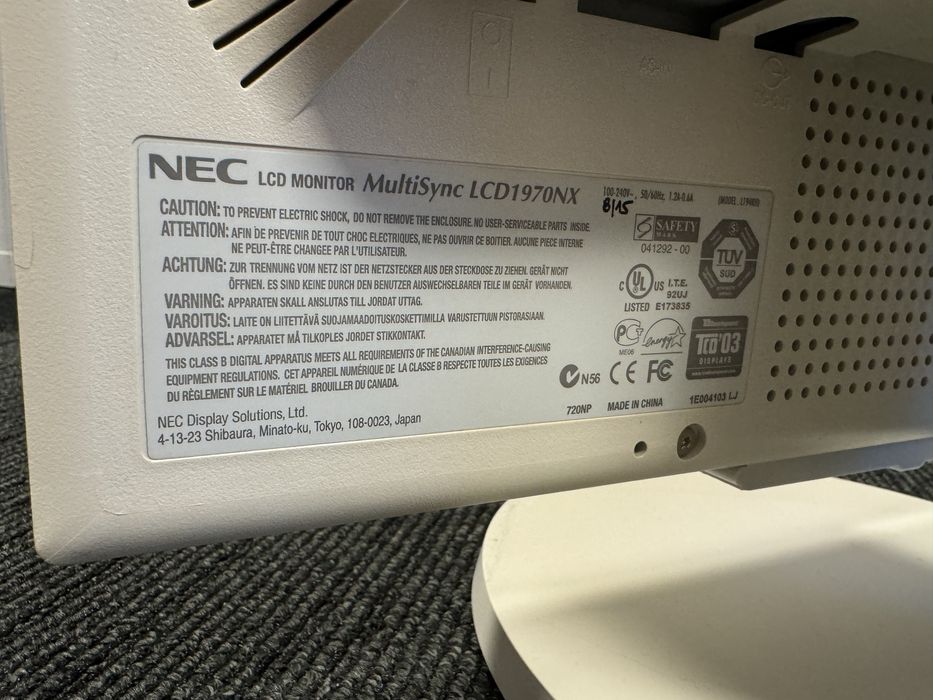 Monitor NEC 19 cali MultiSync LCD1970NX