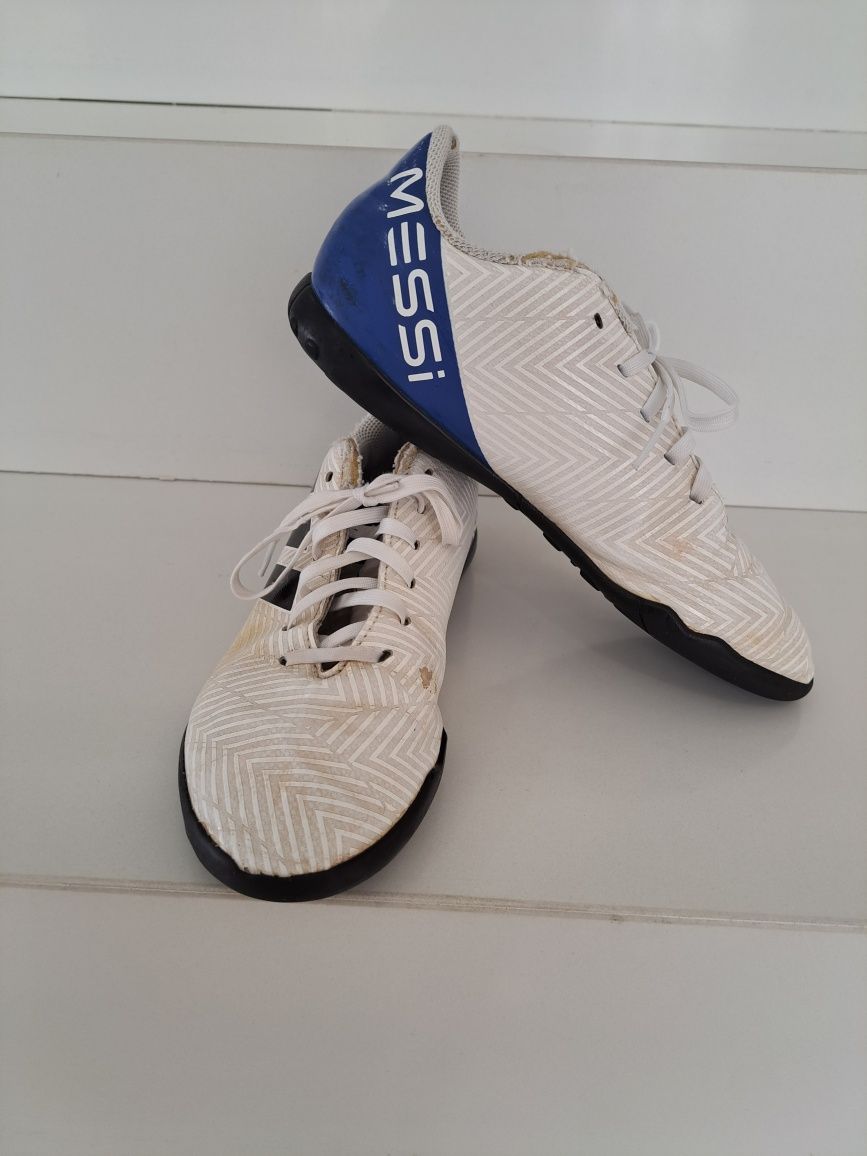 Chuteiras futsal Adidas Messi criança