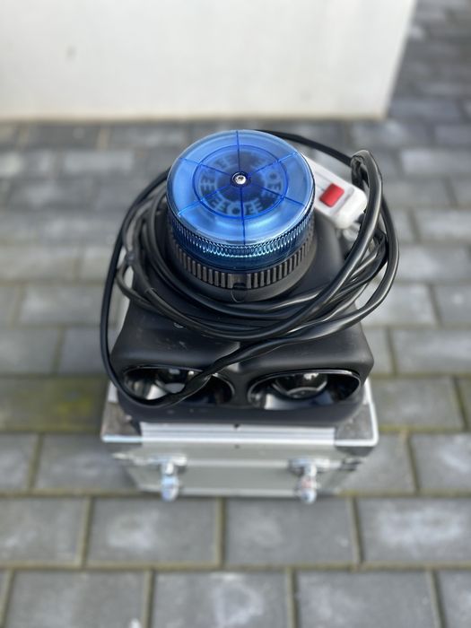 Syrena świetlna samochodowa