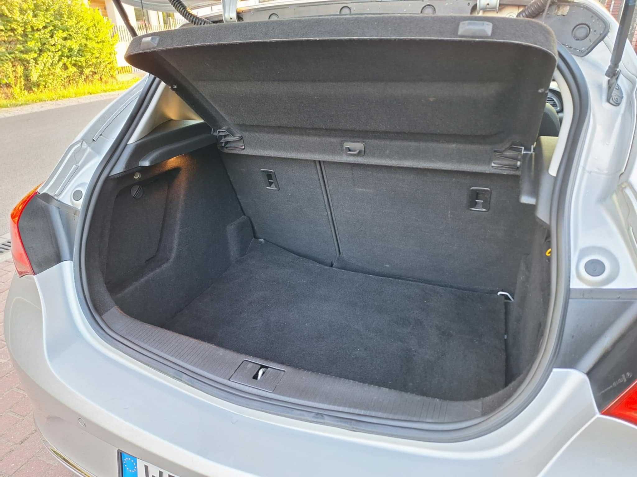 Sprzedam Opel Astra 2013r , 1.4 benzyna