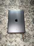 Ipad 8 gen / 32GB / stan idealny