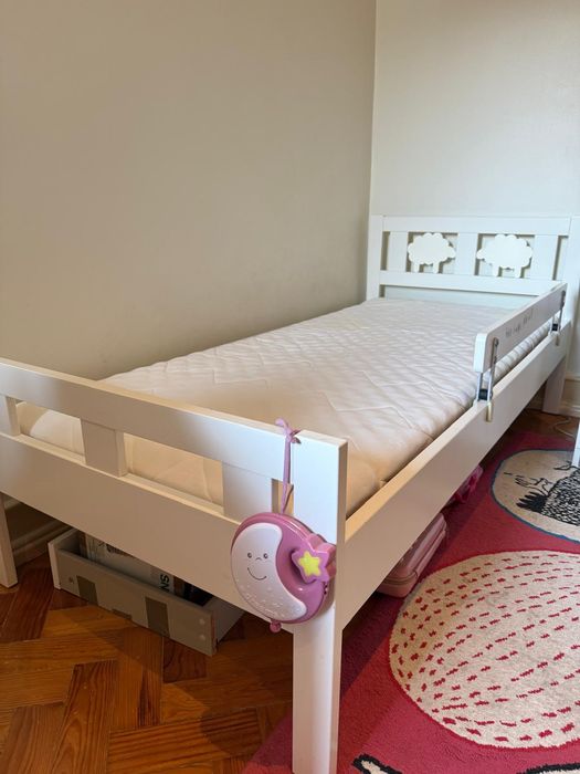 Cama de criança IKEA