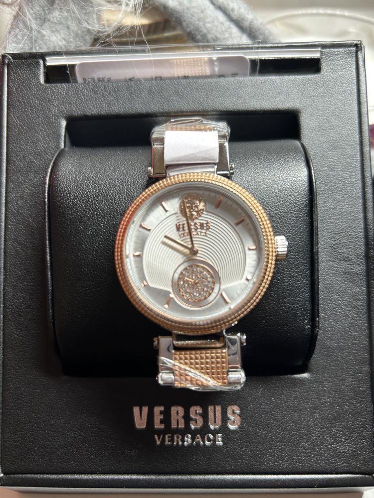 Годинник Versus Versace