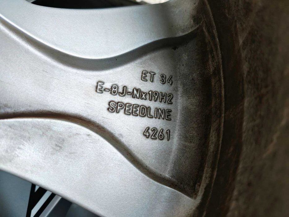 Диски на Audi E-tron R19 8x19 5x112 ET34 DIA66.6 Оригінал